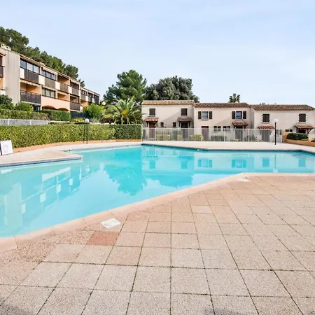Apartment Les Jardins D'alizarine - Maeva Particuliers 108518 La Seyne-sur-Mer